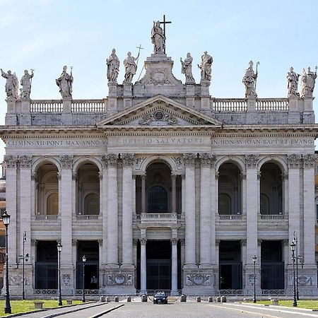 Stans Dolce Lusso Basilica San Giovanni Rome Exterior photo